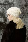 Knitting set Hat  with knitting instructions in garnwelt box