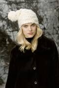 Knitting set Hat  with knitting instructions in garnwelt box