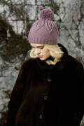 Knitting set Hat  with knitting instructions in garnwelt box