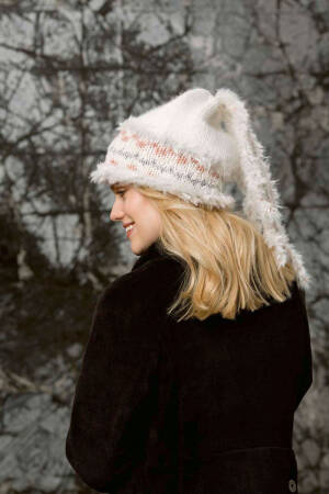 Knitting set Hat  with knitting instructions in garnwelt box