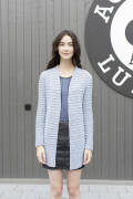 Strickset Jacke Lang Yarns AMIRA mit Anleitung in garnwelt-Box S