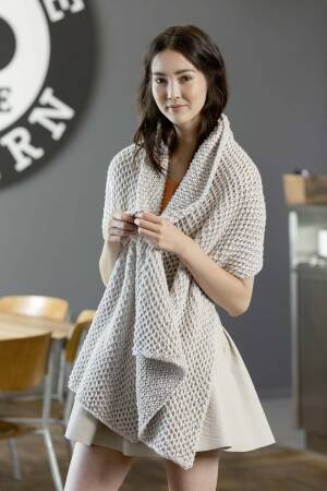 Strickset Stola Lang Yarns AMIRA mit Anleitung in garnwelt-Box 60 x 150 cm
