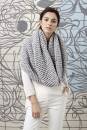 Strickset Rundschal Lang Yarns AMIRA mit Anleitung in garnwelt-Box