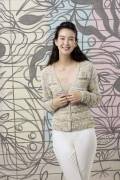 Knitting set Cardigan  with knitting instructions in garnwelt box in size S