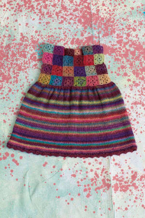 Strickset Kleid Lang Yarns MILLE COLORI BABY mit Anleitung in garnwelt-Box 68-74