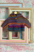 Strickset Kapuzenjacke Lang Yarns WEST mit Anleitung in garnwelt-Box