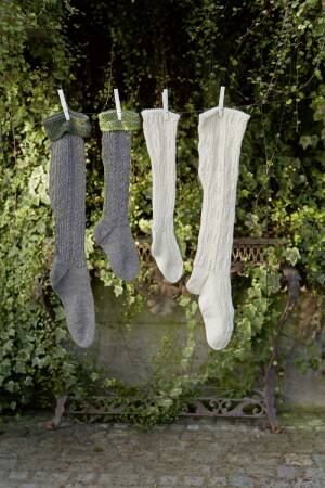 Knitting set Girls knee socks JAWOLL with knitting instructions in garnwelt box