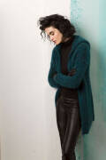 Knitting set Hooded jacket with zip front  with knitting instructions in garnwelt box in size S