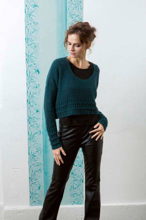 Strickset Kurzer Pullover Lang Yarns LUSSO mit Anleitung in garnwelt-Box