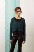 Knitting set Cropped sweater  with knitting instructions in garnwelt box in size L-XL