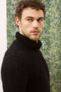 Knitting set Sweater  with knitting instructions in garnwelt box in size XL