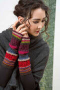 Knitting set Wrist-warmers MERINO 400 LACE with knitting instructions in garnwelt box in size ca 27 cm lang