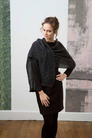 Strickset Dreiecktuch Lang Yarns MERINO PAILLETTES mit Anleitung in garnwelt-Box ca 63 x 216 cm