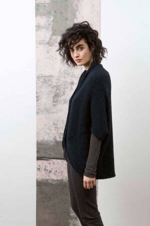Strickset Jacke Lang Yarns NOVENA mit Anleitung in garnwelt-Box