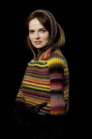 Strickset Poncho Lang Yarns VIVA mit Anleitung in garnwelt-Box S-M