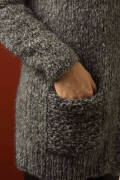Knitting set Cardigan  with knitting instructions in garnwelt box in size S
