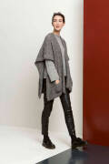 Strickset Poncho Lang Yarns YARA mit Anleitung in garnwelt-Box one size