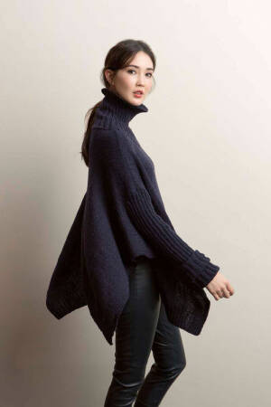 Strickset Poncho, Pullover Lang Yarns NOVENA mit Anleitung in garnwelt-Box one size