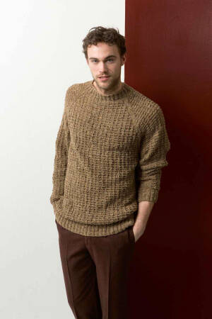 Knitting set Pullover DONEGAL with knitting instructions in garnwelt box