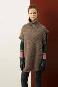 Knitting set Poncho  with knitting instructions in garnwelt box in size S-M