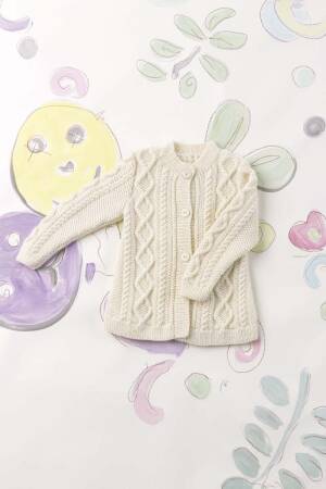 Knitting set Cardigan MERINO 120 with knitting instructions in garnwelt box in size 98-104