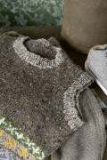 Knitting set Tank top DONEGAL with knitting instructions in garnwelt box in size 104-110