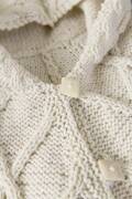Knitting set Cape  with knitting instructions in garnwelt box