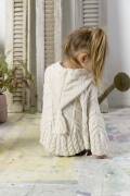 Knitting set Cape  with knitting instructions in garnwelt box