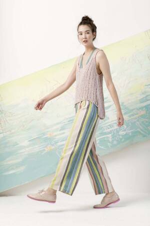 Strickset Top Lang Yarns EOWYN mit Anleitung in garnwelt-Box