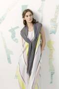 Knitting set Scarf  with knitting instructions in...