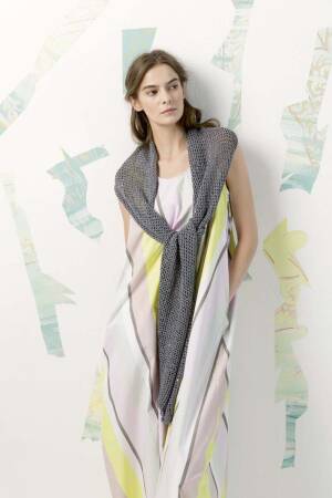 Knitting set Scarf  with knitting instructions in garnwelt box in size ca 30 x 190 cm