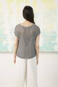 Knitting set Sweater  with knitting instructions in garnwelt box in size S