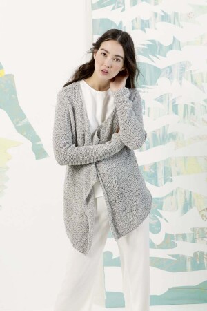 Knitting set Jacket  with knitting instructions in garnwelt box in size M
