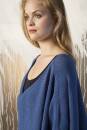 Knitting set Wide sweater  with knitting instructions in garnwelt box in size S-M
