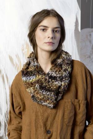 Knitting set Cowl  with knitting instructions in garnwelt box