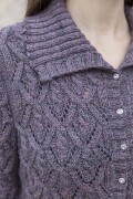 Knitting set Cardigan  with knitting instructions in garnwelt box in size L