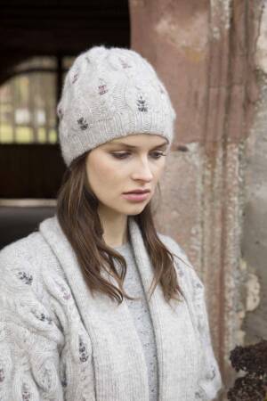 Strickset Mütze Lang Yarns CASHMERE LIGHT / MOHAIR LUXE mit Anleitung in garnwelt-Box
