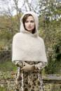Strickset Cape mit Kapuze Lang Yarns MOHAIR TREND mit Anleitung in garnwelt-Box