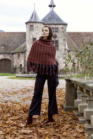 Strickset Cape Lang Yarns MILA mit Anleitung in garnwelt-Box S