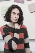 Knitting set Sweater  with knitting instructions in garnwelt box in size S