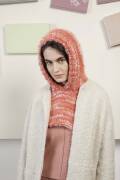 Knitting set Hooded collar  with knitting instructions in garnwelt box in size S