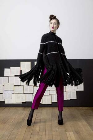 Strickset Cape Lang Yarns VIRGINIA / MOHAIR TREND mit Anleitung in garnwelt-Box