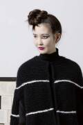 Strickset Cape Lang Yarns VIRGINIA / MOHAIR TREND mit Anleitung in garnwelt-Box