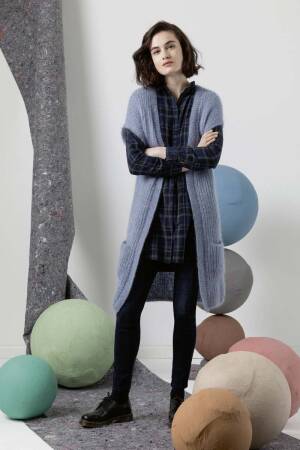 Strickset Lange Weste Lang Yarns MOHAIR TREND mit Anleitung in garnwelt-Box