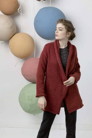 Strickset Jacke Lang Yarns LOFT mit Anleitung in garnwelt-Box