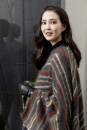 Strickset Cape Lang Yarns MOHAIR TREND mit Anleitung in garnwelt-Box