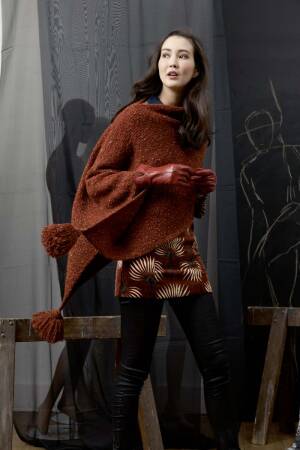Strickset Cape Lang Yarns ARIO mit Anleitung in garnwelt-Box S-M