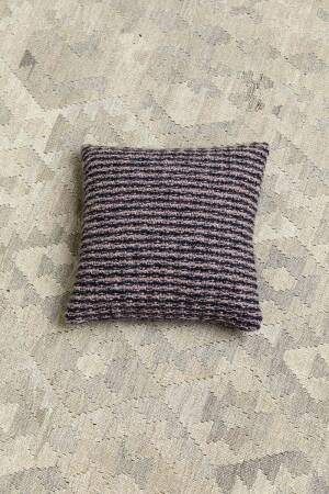 Knitting set Cushion MALOU LIGHT with knitting instructions in garnwelt box in size ca 40 x 40 cm