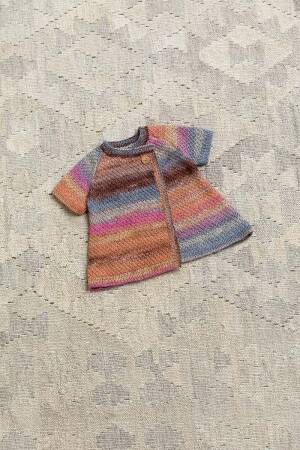 Strickset Wickeljacke Lang Yarns DIPINTO mit Anleitung in garnwelt-Box