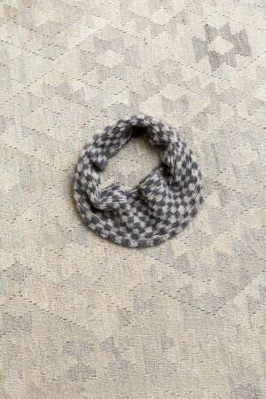 Strickset Loop Lang Yarns PASSIONE mit Anleitung in garnwelt-Box ca 15 x 100 cm